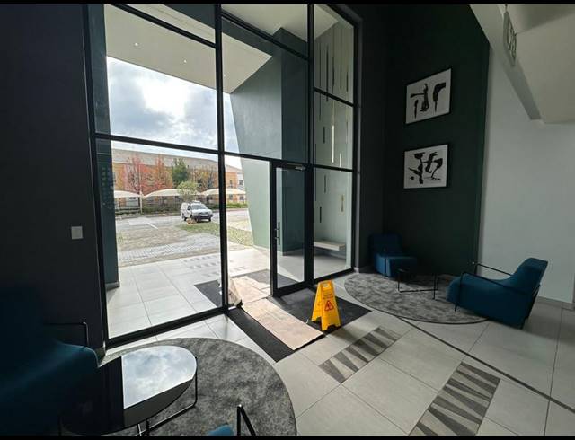 BUSINESS PROPERTY TO RENT IN HALFWAY GARDENS